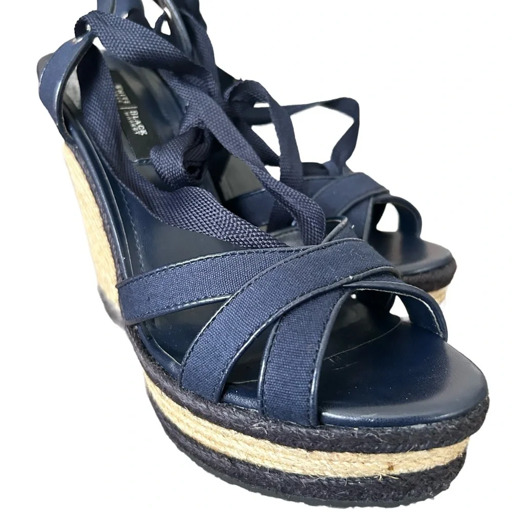 Ankle Lace up Espadrille sandals, blue open toe. 4 inch heel, women’s size 8.
